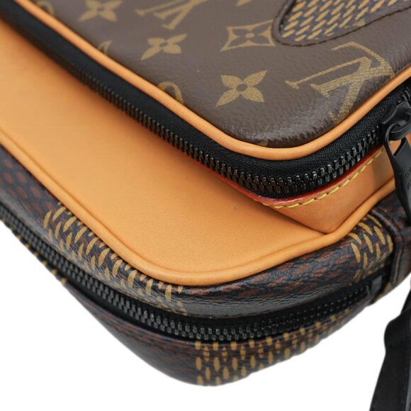 Louis Vuitton  X Nigo Nil Monogram Ebene Canvas Messenger Bag Brown - Picture 6 of 14